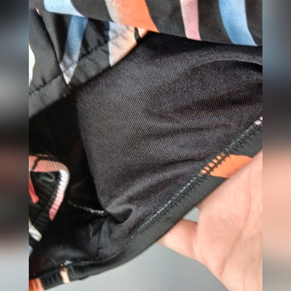 Magicsuit By Miraclesuit Black Blue One Piece Slimming Sexy Swimsuit Size 10 - Picture 4 of 8